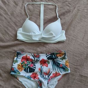 NWOT cute high waisted swim suit!